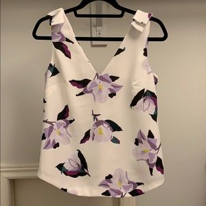 Banana republic sleeveless top like brand new